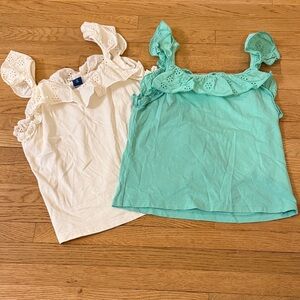 💕3 for $15💕 Kids Ruffle Sleeve Tops - Off White & Green